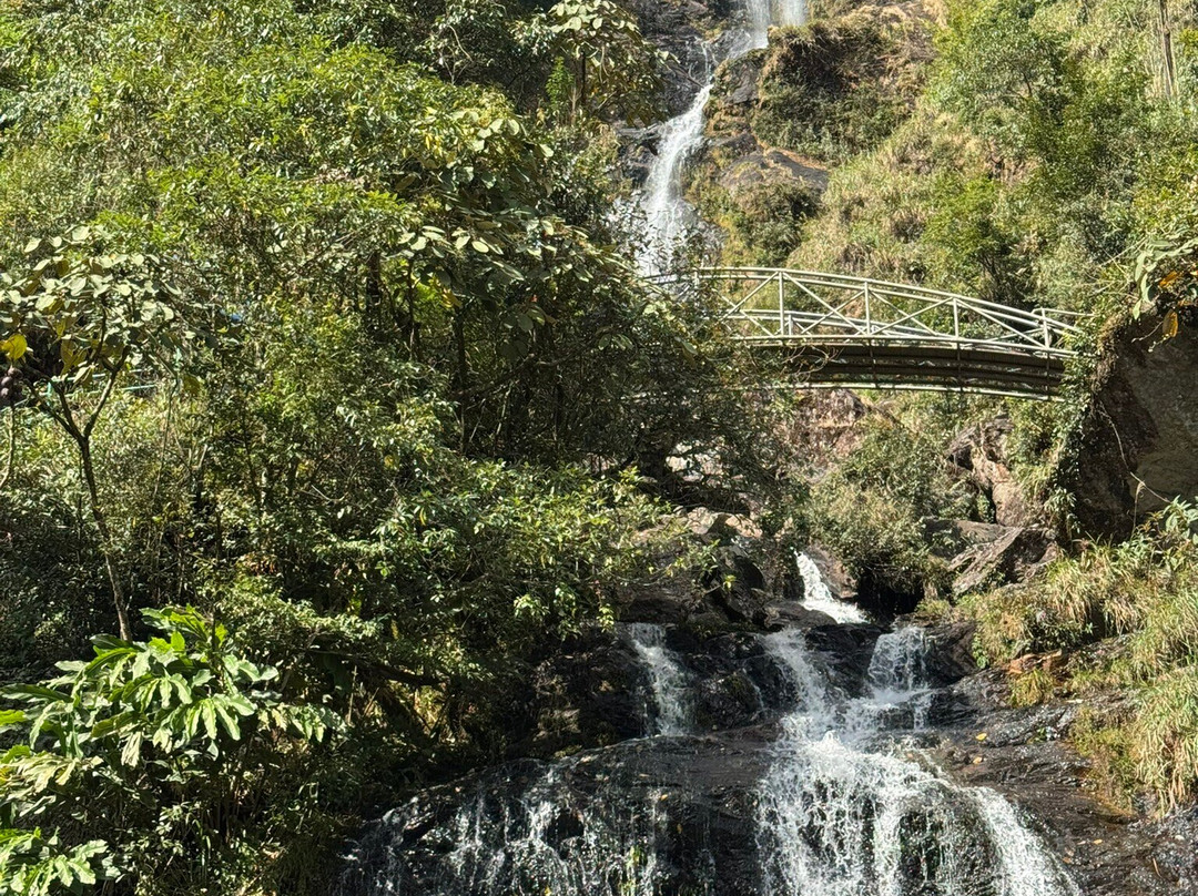 Thac Bac Waterfall (Silver Falls)景点图片