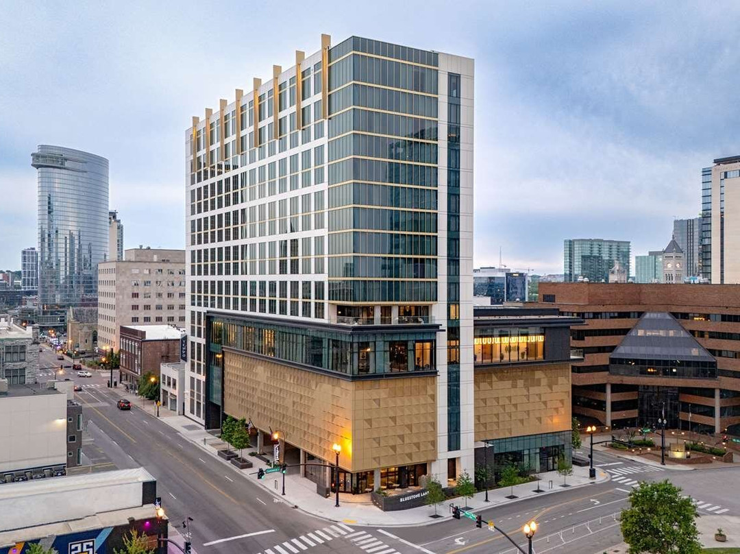 Tempo by Hilton Nashville Downtown