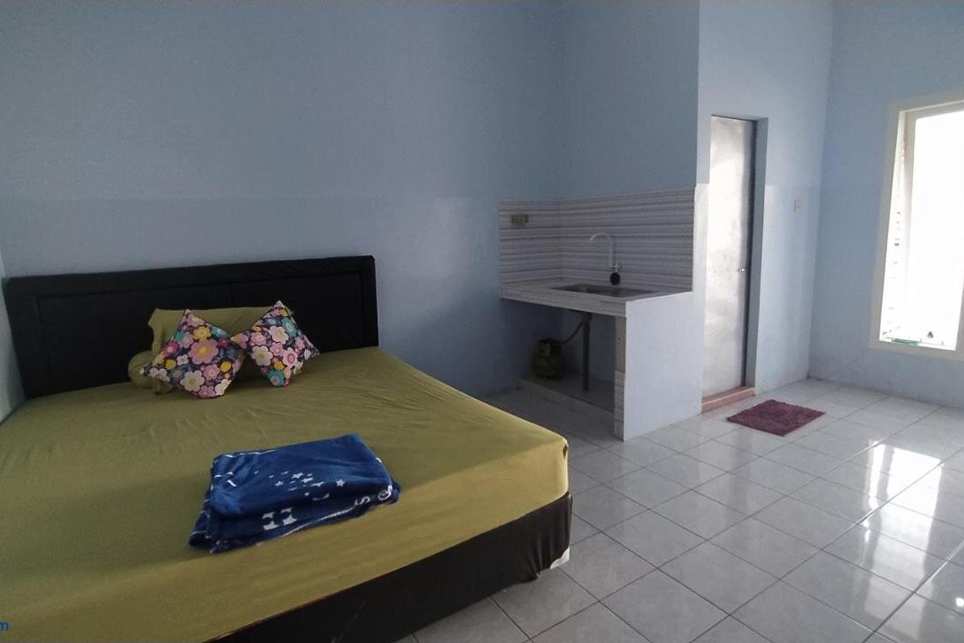 Omah Kost Family Kembang Jepun Syariah