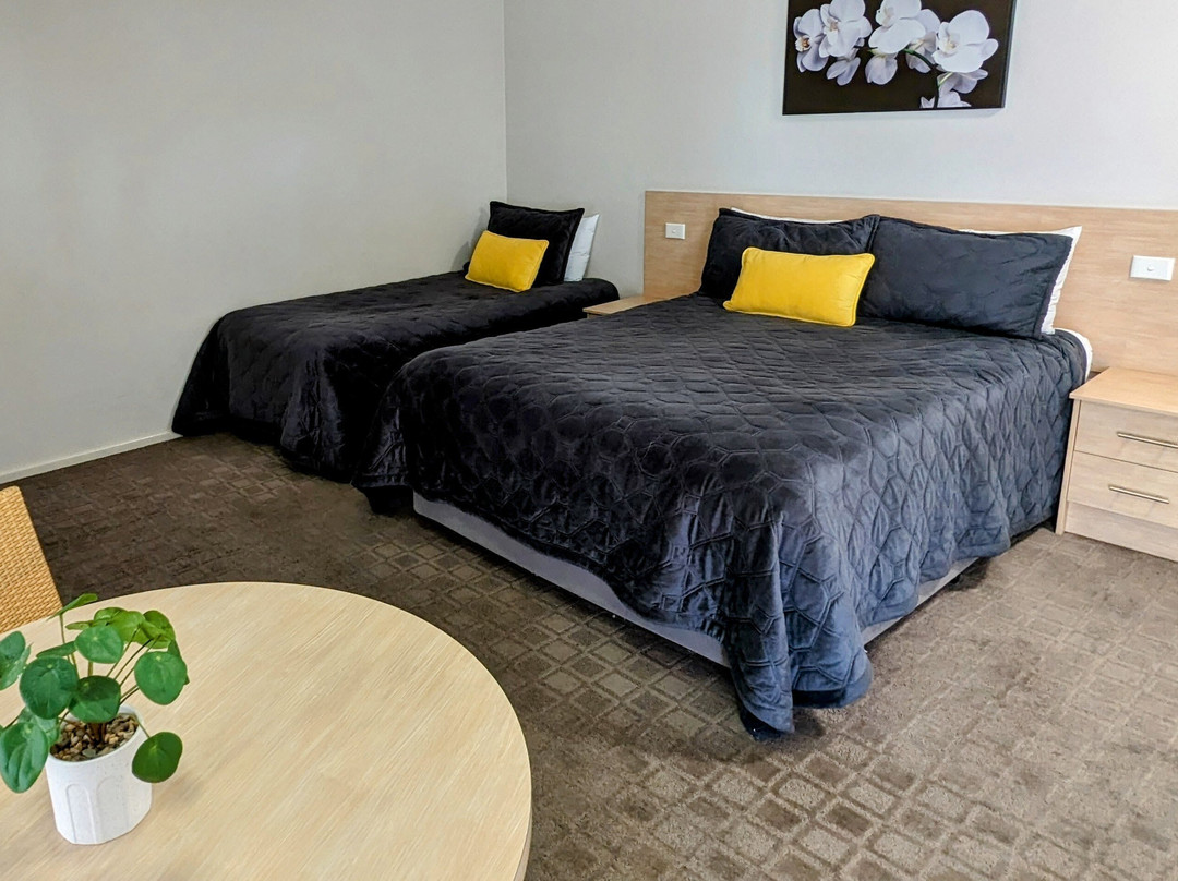 Mackellar Motel主图