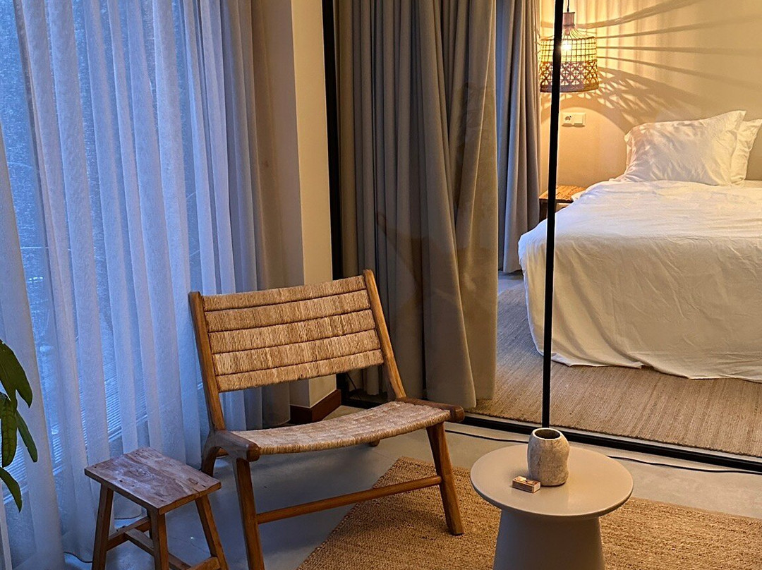 Van Heeckeren Apartments & Suites Buren