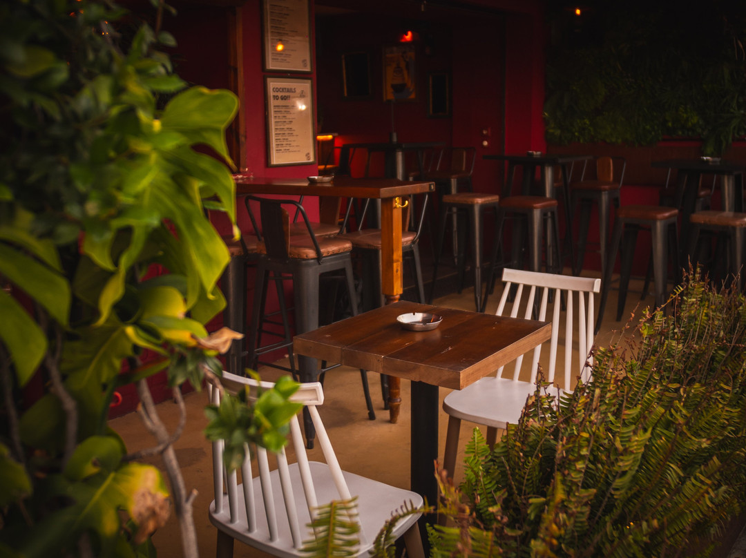 7 Sins Cocktail House-Barbati必去景点