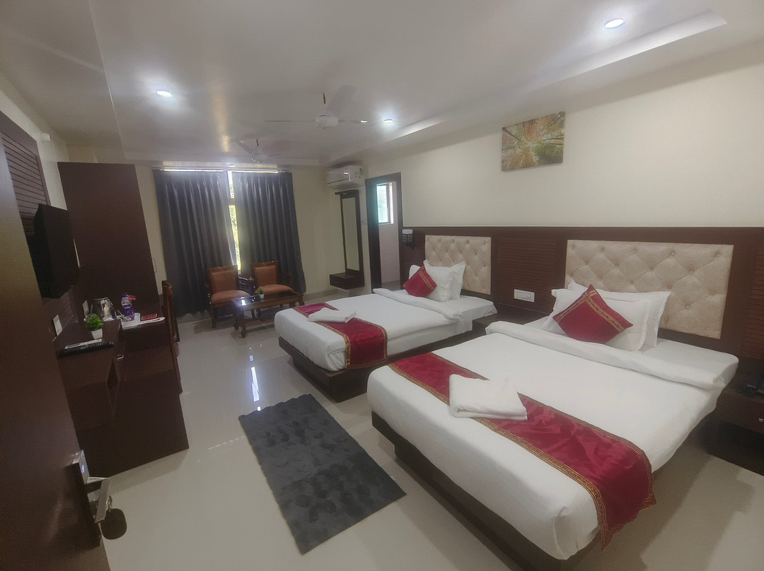 Pemaling Lords Eco Inn Guwahati主图