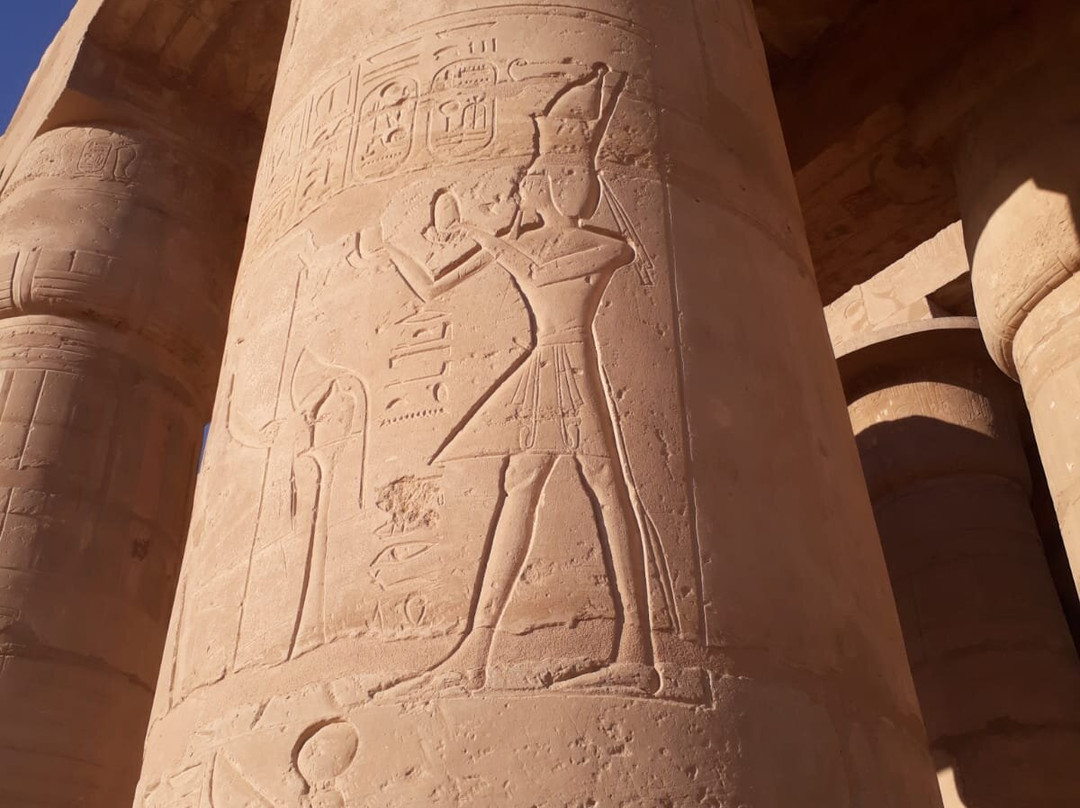 Ramesseum (Mortuary Temple of Ramses II)-卢克索必去景点