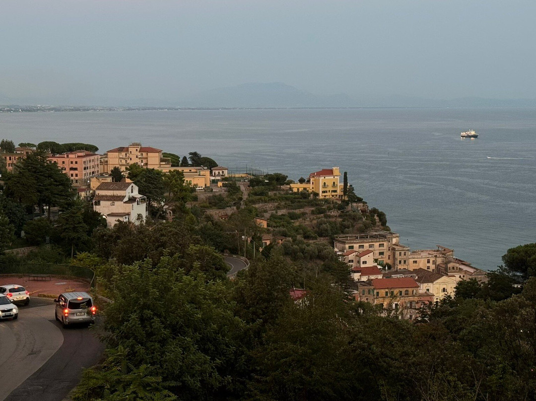 Villa Fontana Limite主图
