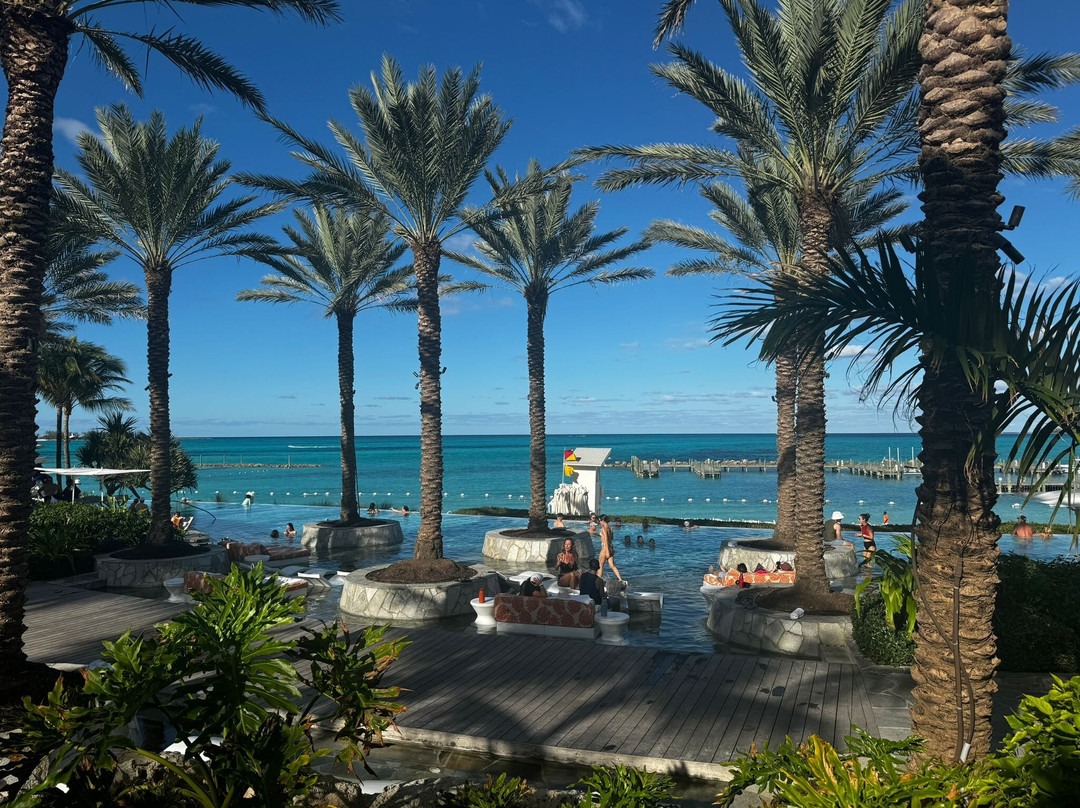 Baha Bay Beach Club-拿骚必去景点