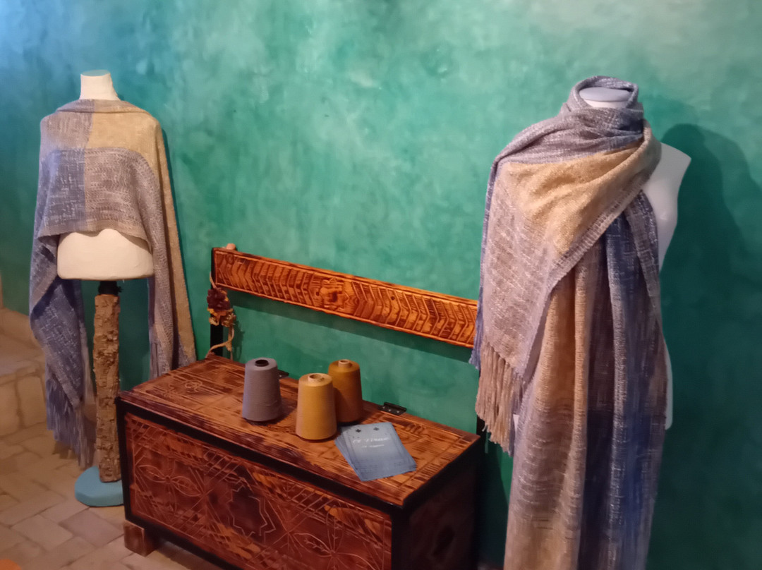 El Tiraz, Tejeduría Artesanal-Castilblanco de los Arroyos必去景点