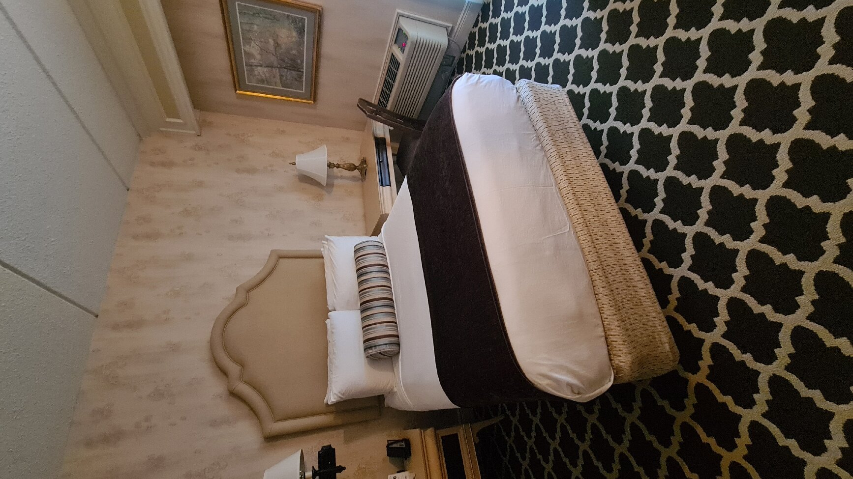 Molly Pitcher Inn-官方