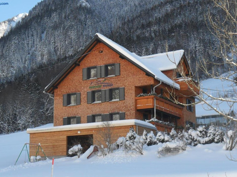 豪斯布鲁加公寓主图