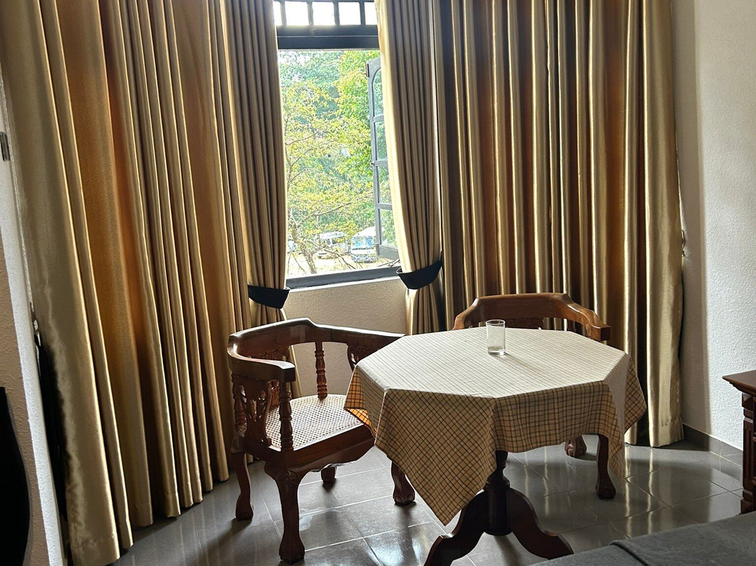 舒适乡村酒店主图