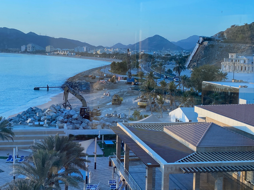 Oceanic Khorfakkan Resort & Spa主图