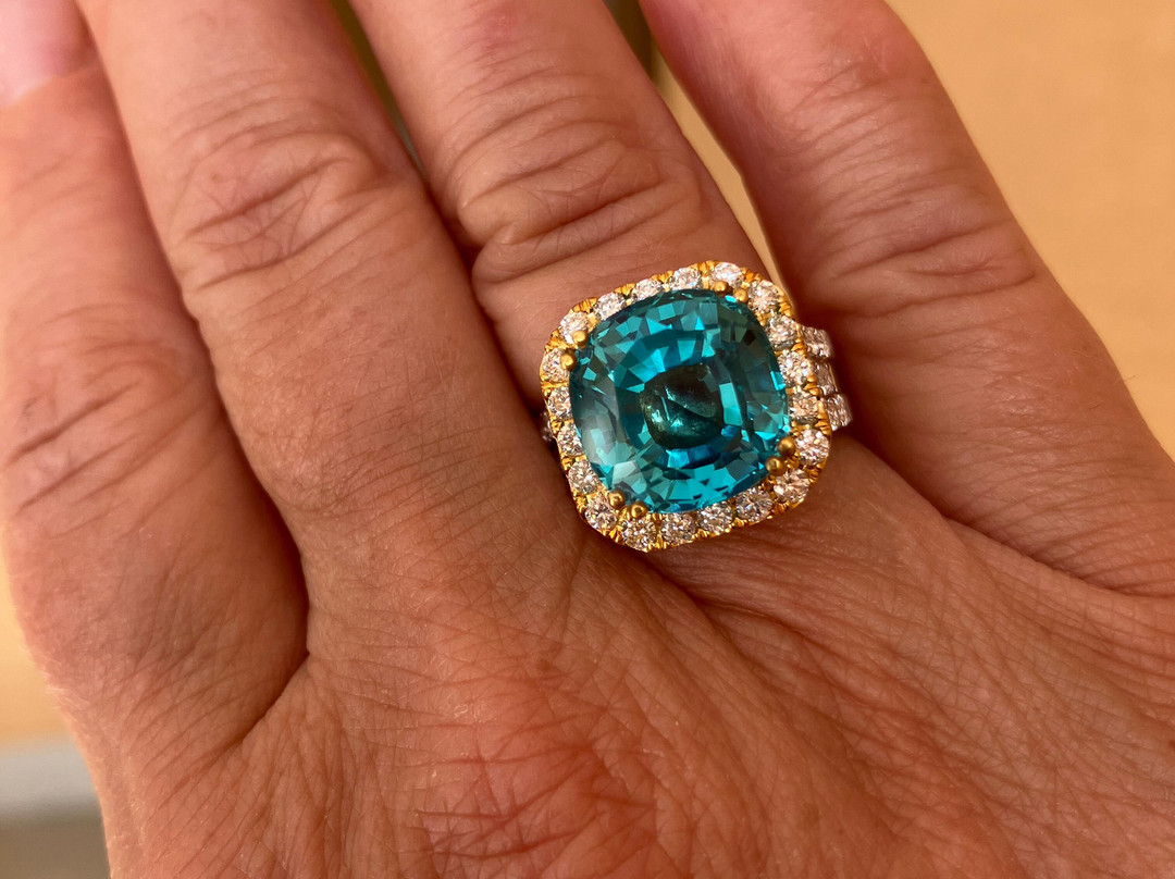 Royal Jewels & Diamonds景点图片