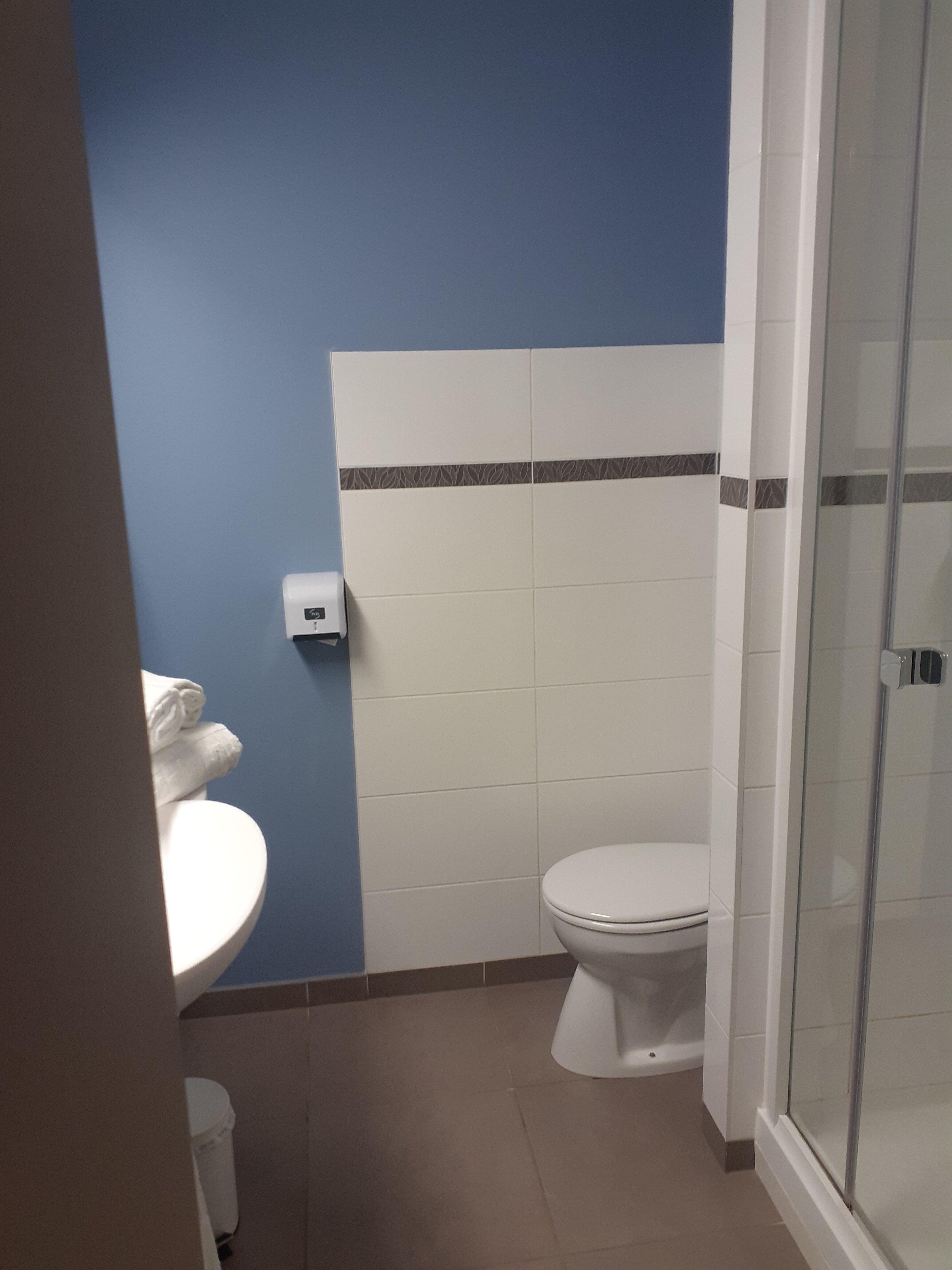 ACE Hotel Rouen Parc des Expositions-浴室