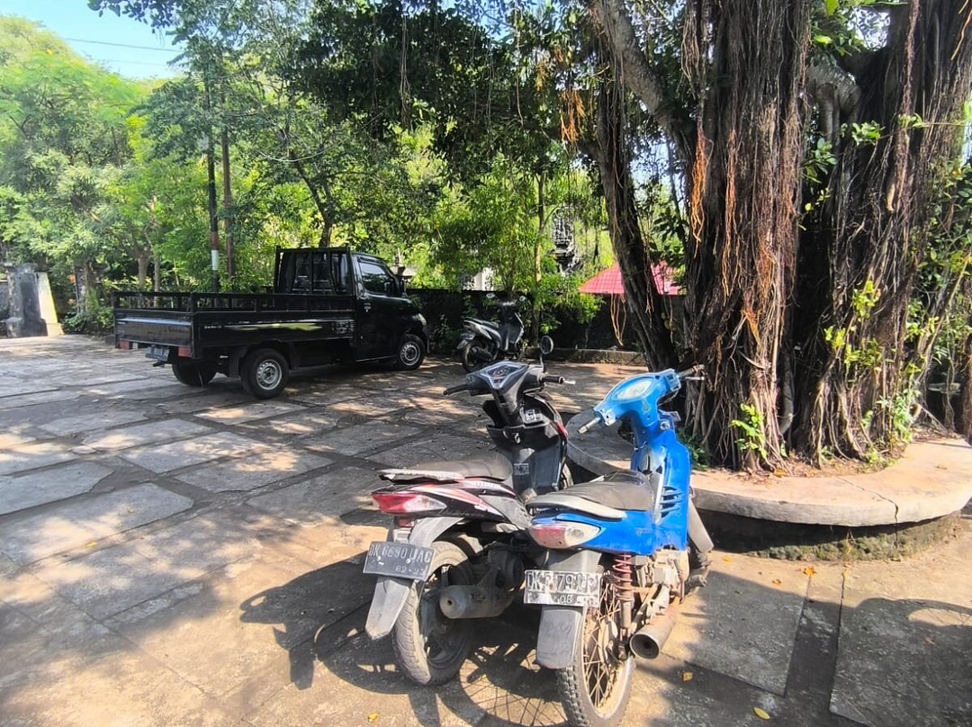 Banyuwedang Hot Spring-班玉威当必去景点