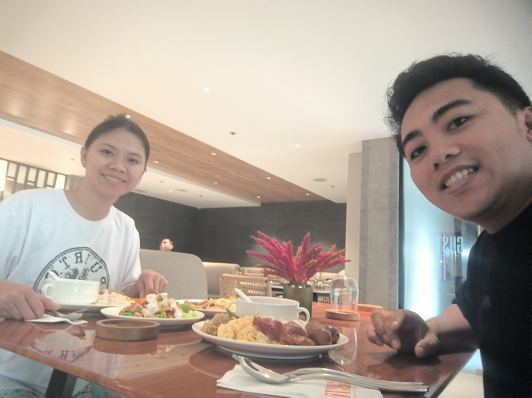 The Maximilian Hotel主图