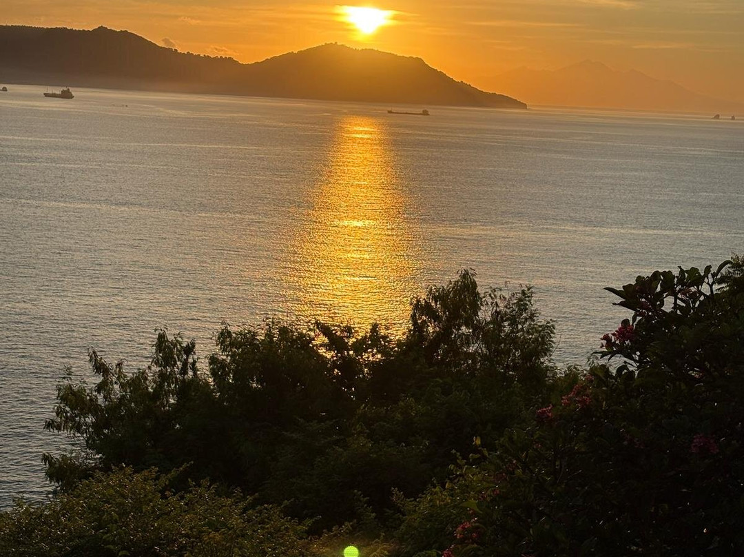 布卢泻湖乡村酒店主图