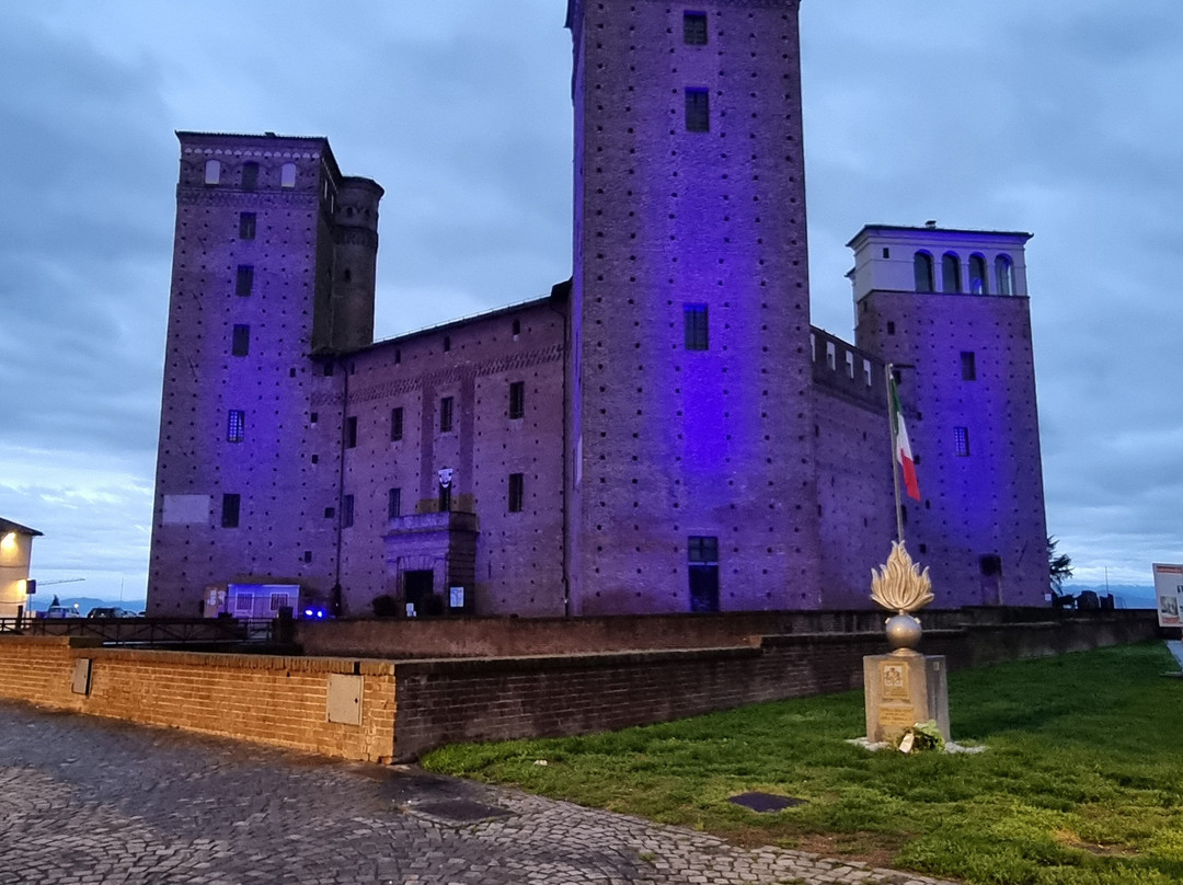 Castello di Fossano景点图片