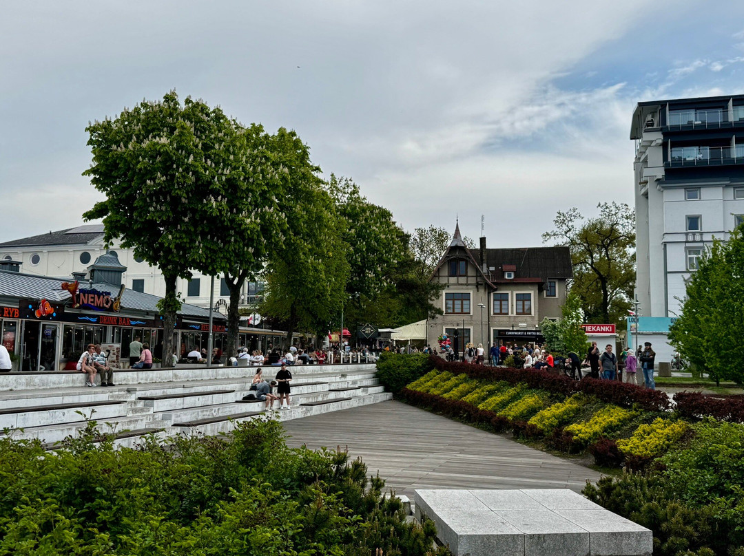 Miejsce Miedzyzdroje-缅济兹德罗耶必去景点