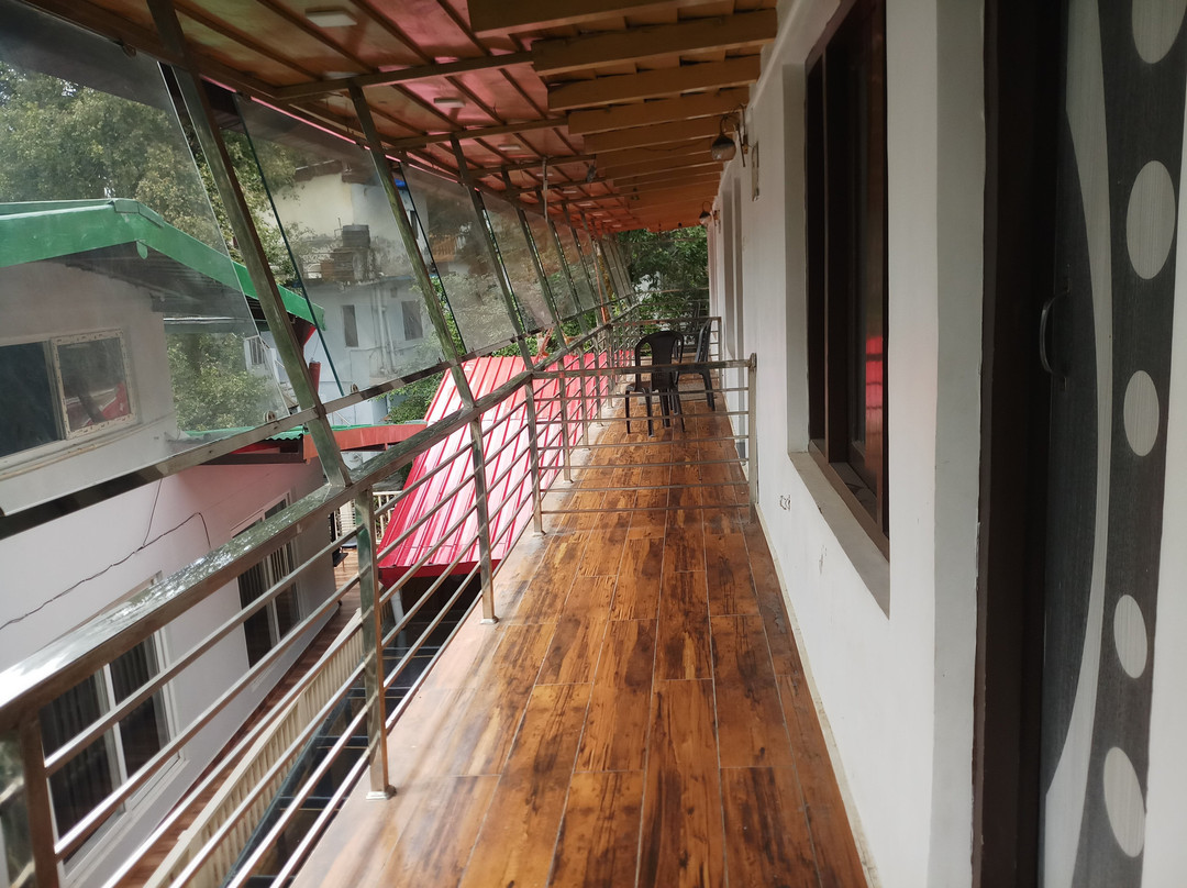 Itsy Hotels Shri Gv Inn, 600 Mtrs From Tiffin Top主图