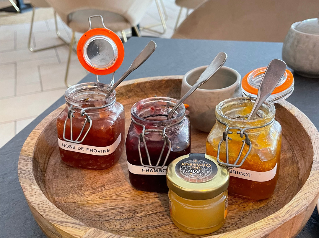 Hotel Beau Rivage - La Rosita Restaurant主图