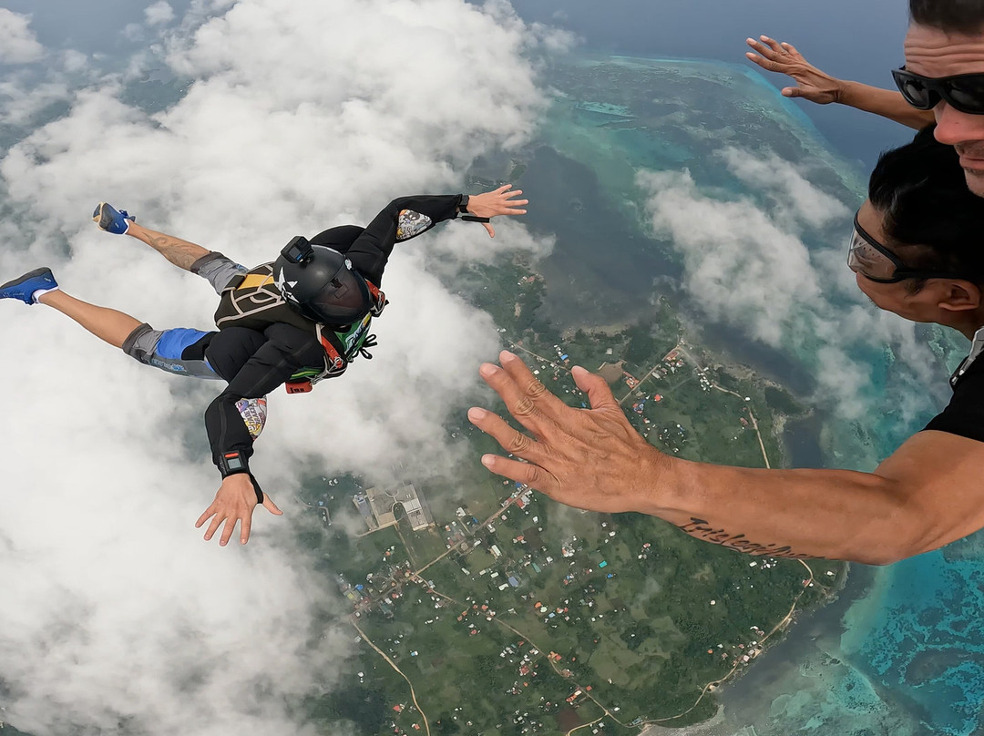 Skydive Siquijor景点图片