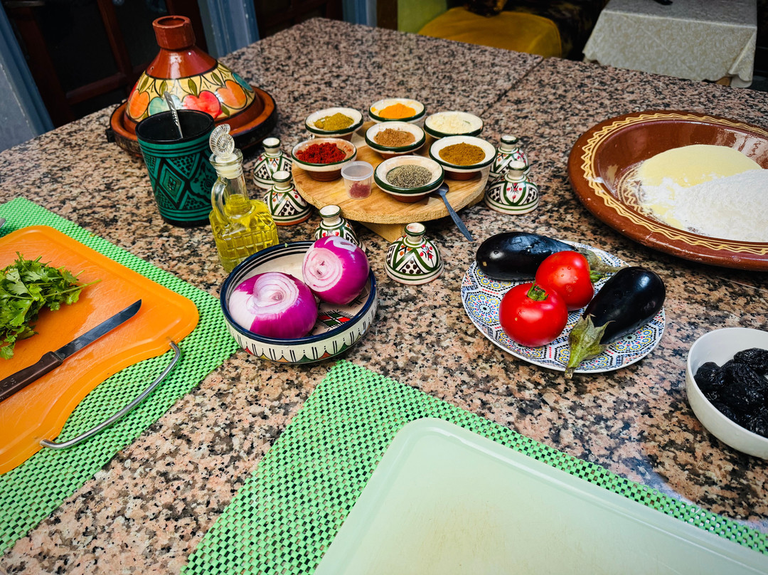 Khadija'a Kuzina-索维拉必去景点