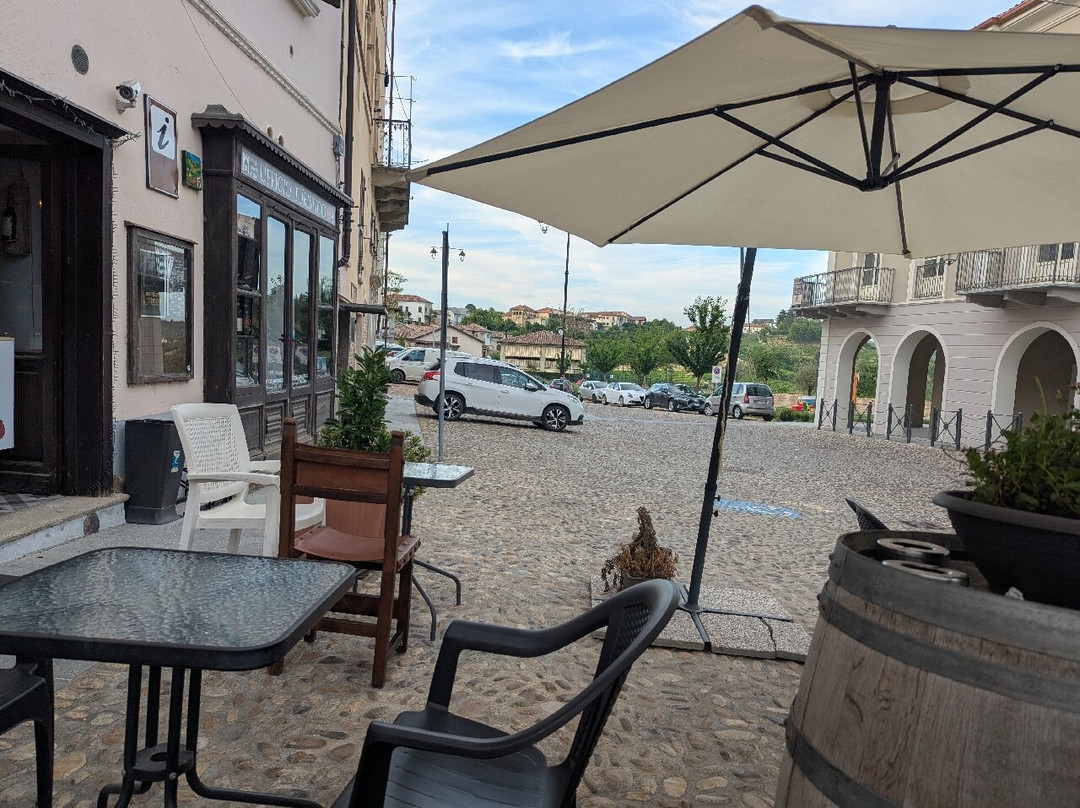 Al Civico 11 Wine Bar