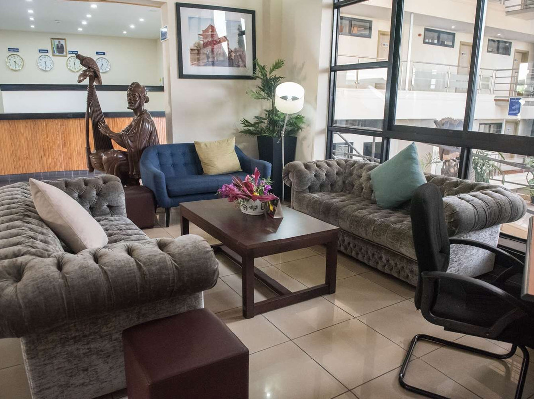 弗里敦酒店住宿-Golden Tulip Essential Freetown Hotel