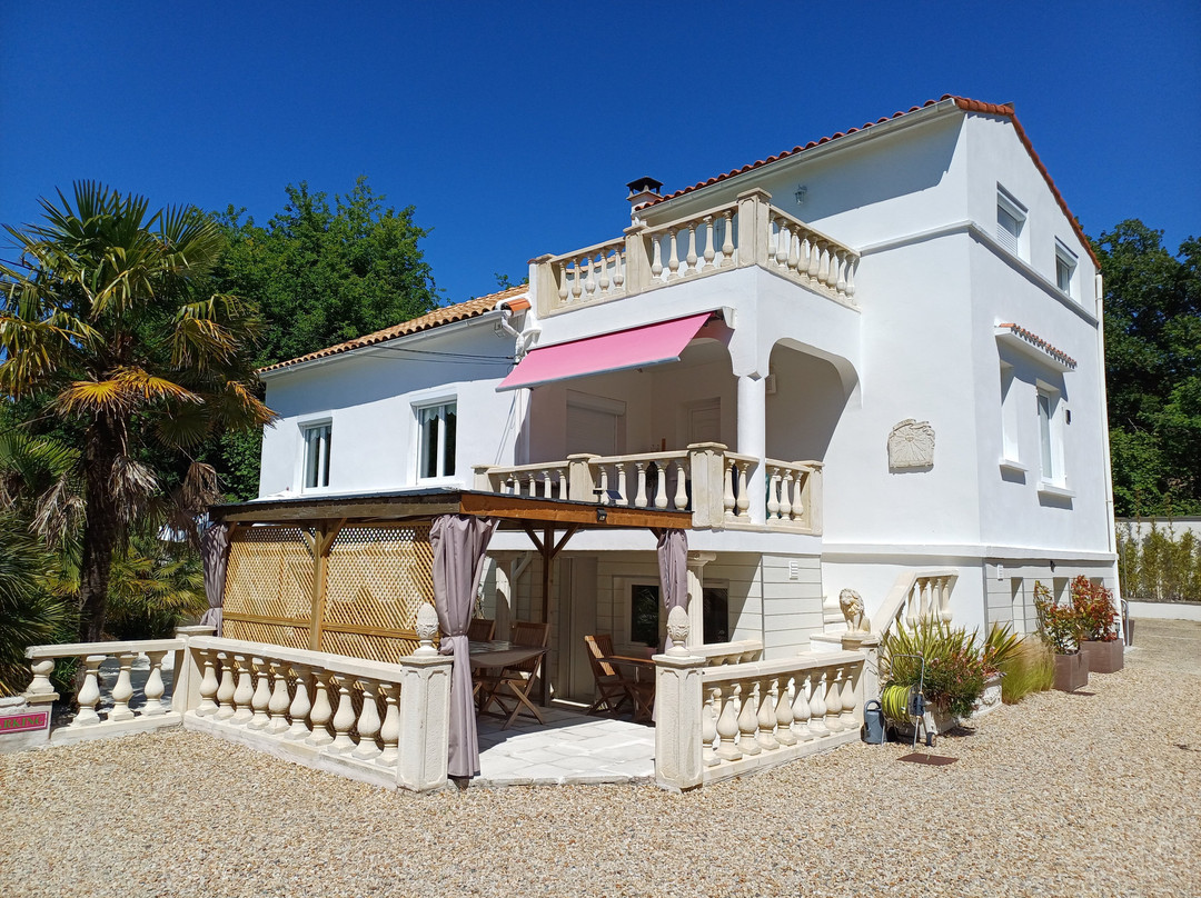 Semussac酒店住宿-Villa Caprice