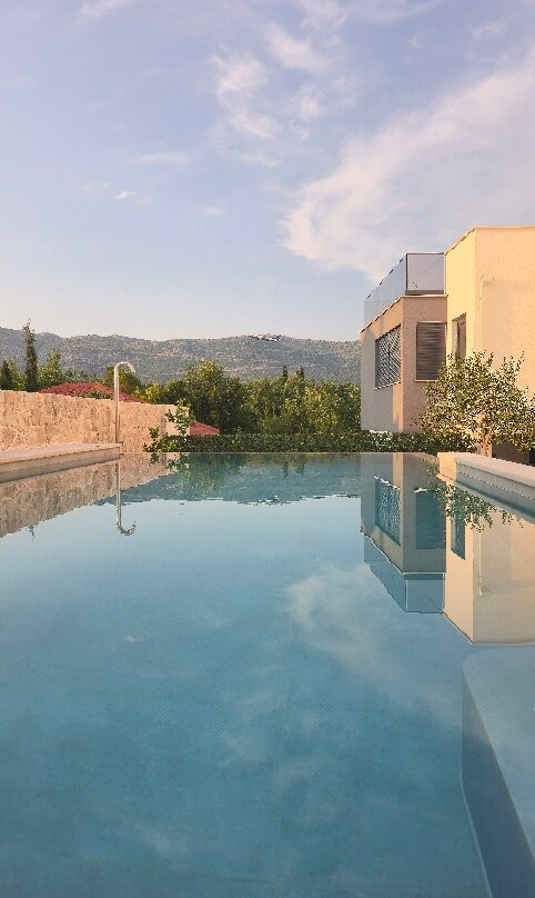 Apartment Petra With Swimming Pool