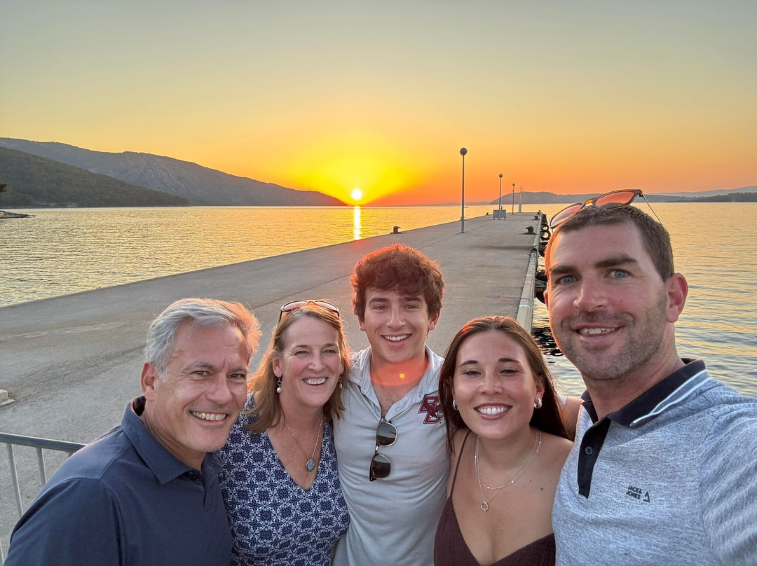 Natural Hvar Tours-耶尔萨必去景点