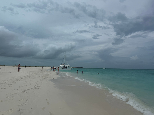 Caicos Island Charters-普罗维登西亚莱斯必去景点