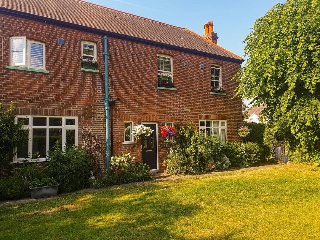 斯坦斯酒店住宿-The Lodge Stanwell, Heathrow