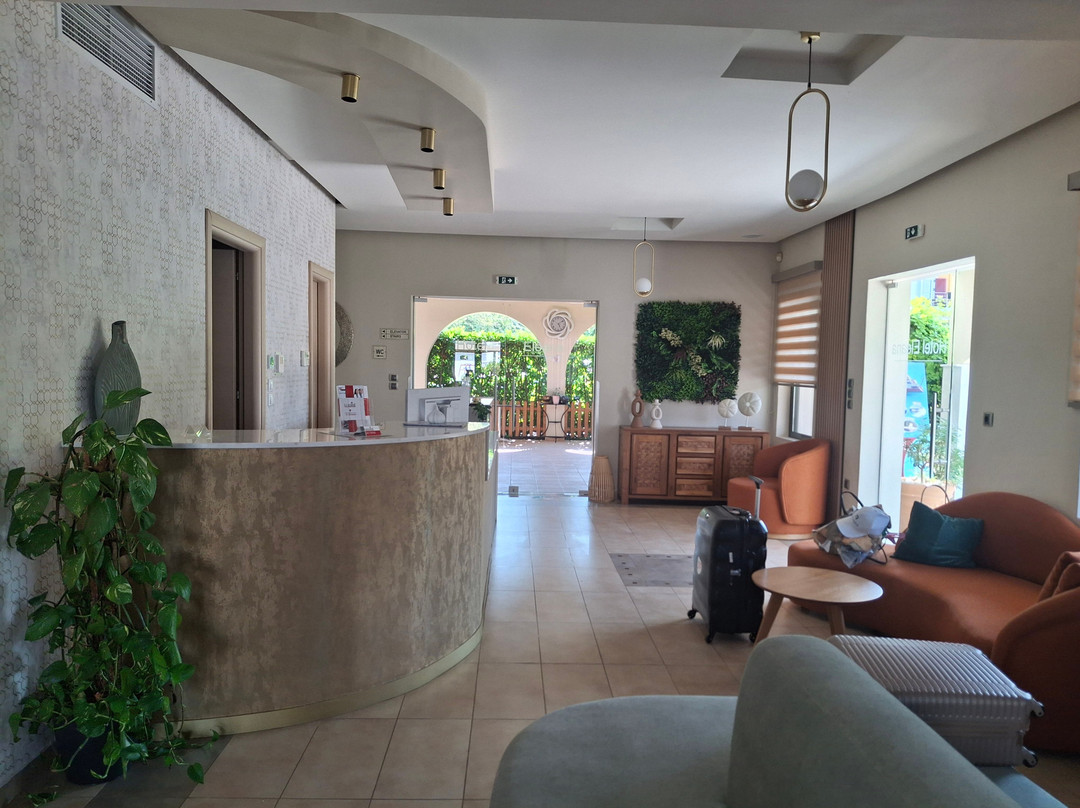 埃里纳酒店主图