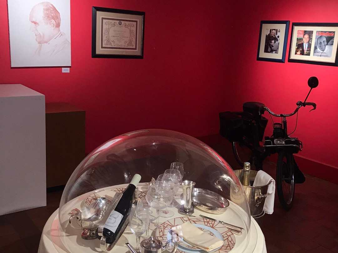 Musée Pompon-索留必去景点