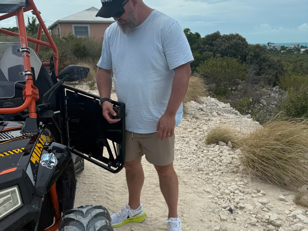 Famous East Island UTV Tour-Turtle Cove必去景点