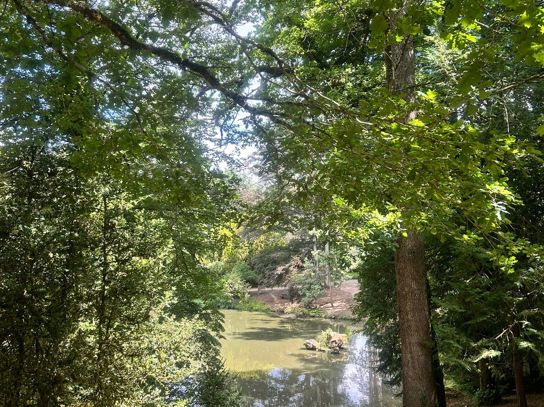 Parc Zoo du Reynou-Le Vigen必去景点