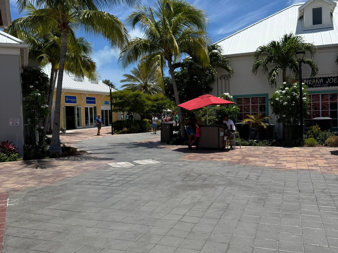 Grand Turk Cruise Center-Cockburn Town必去景点