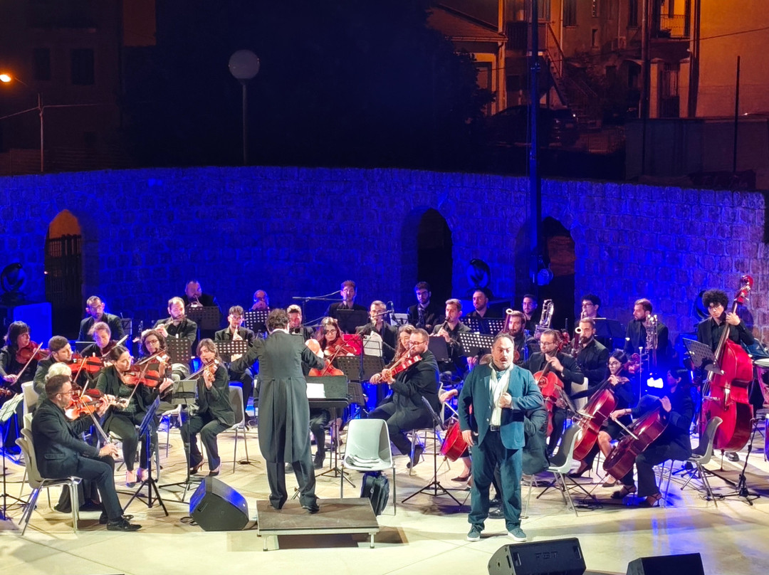 Centro Storico-Borgia必去景点