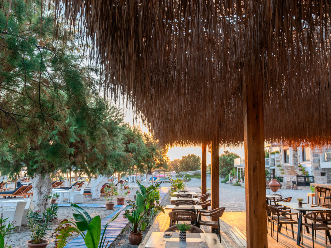 Seaside Marmari主图