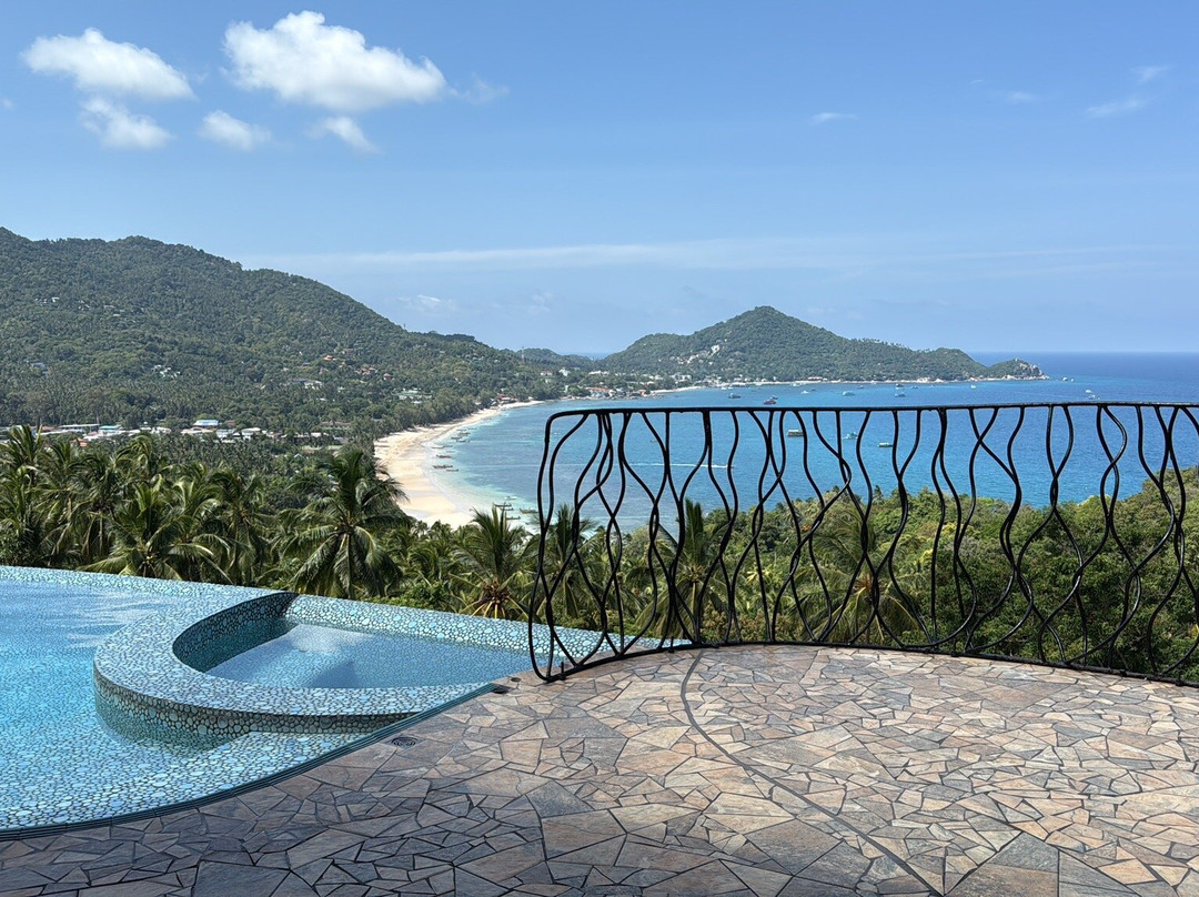 猴子鲜花别墅酒店主图