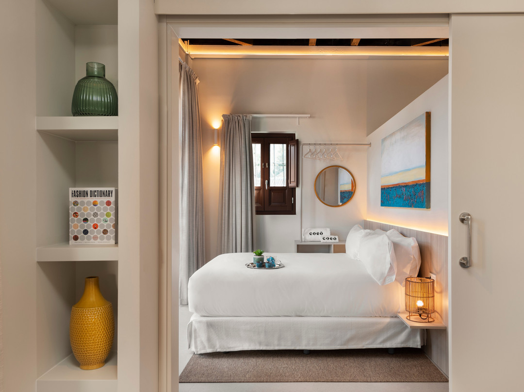 Coeo Fresca Roof Garden Signature Apartments主图