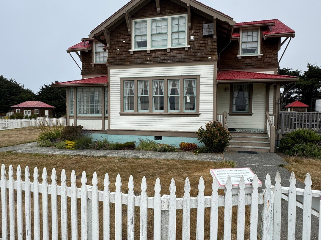 Point Cabrillo Light Station State Historic Park-门多西诺必去景点