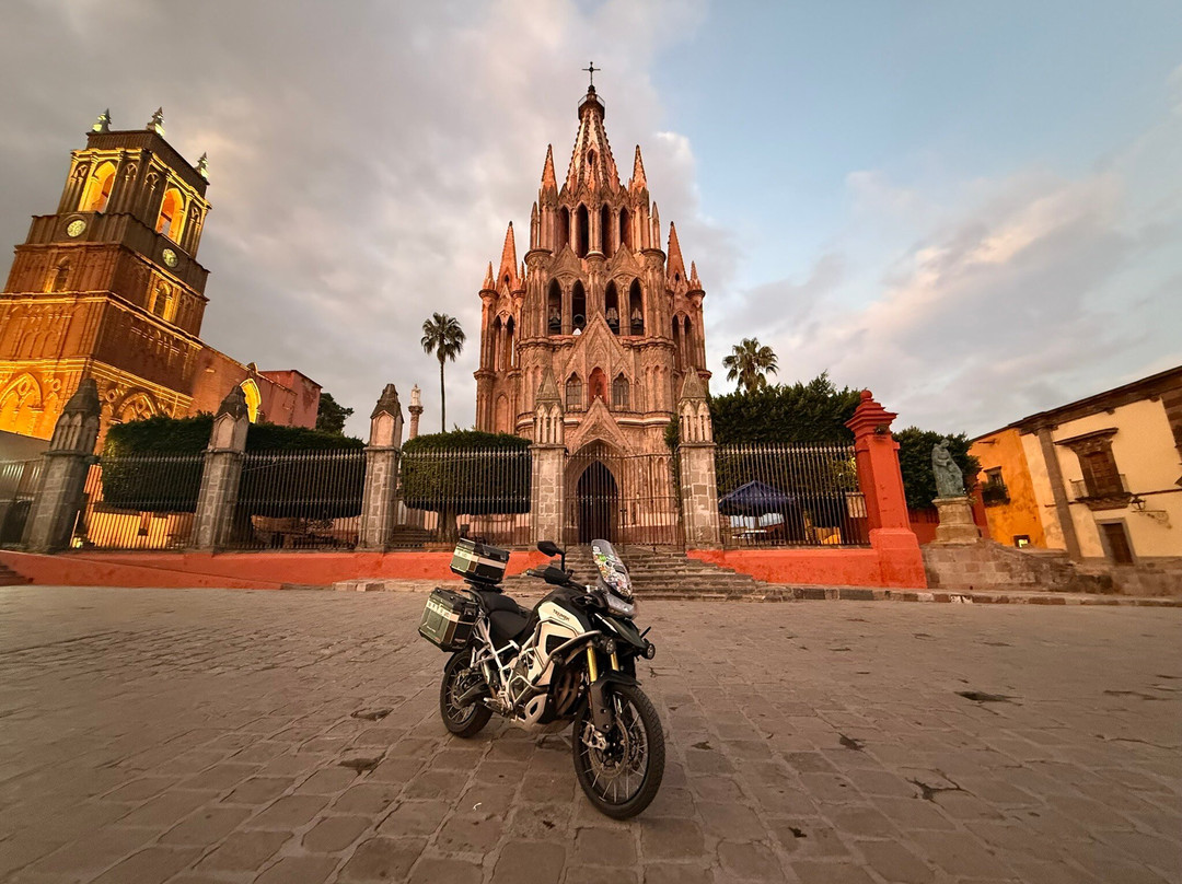 Parroquia de San Miguel Arcangel-圣米格尔护城必去景点