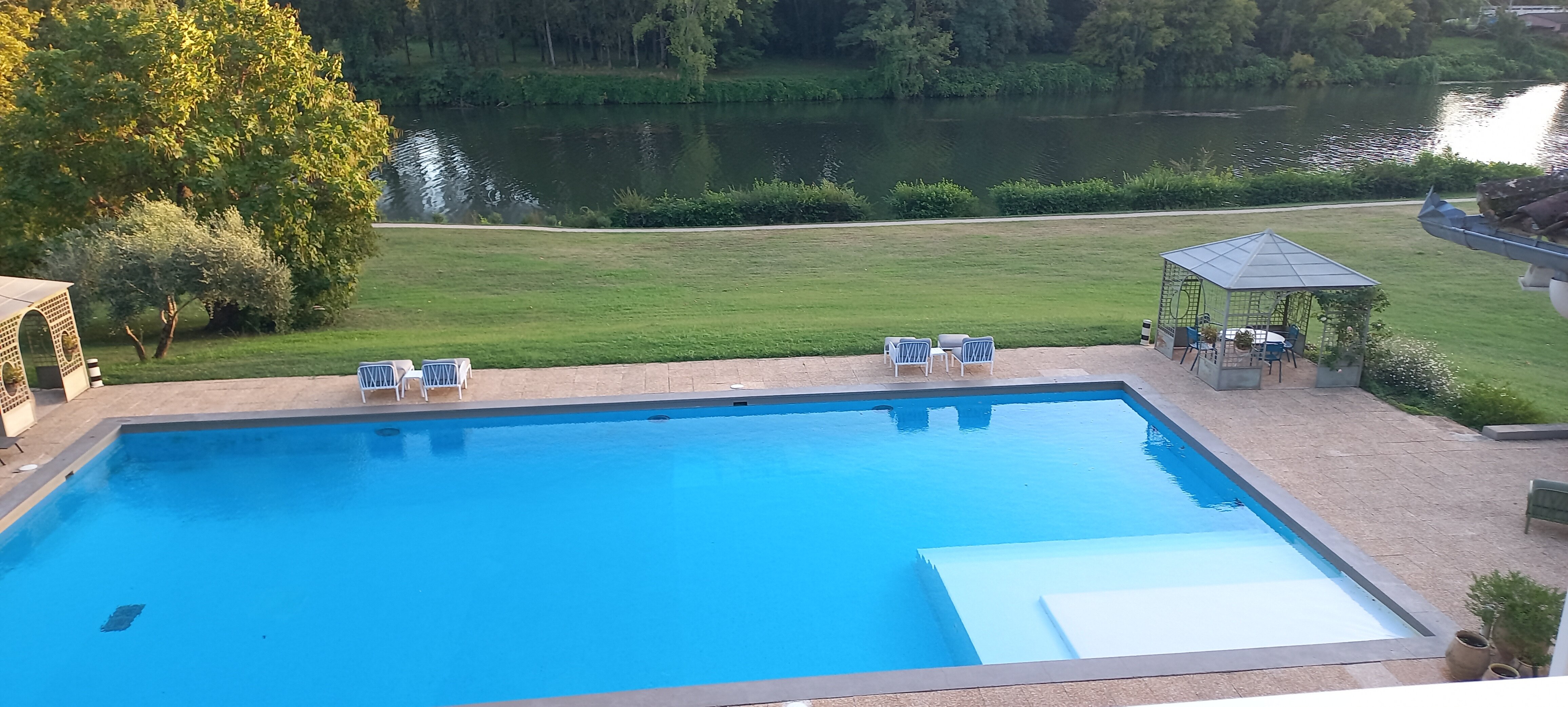 拉里瑟夫住宿加早餐旅馆-官方