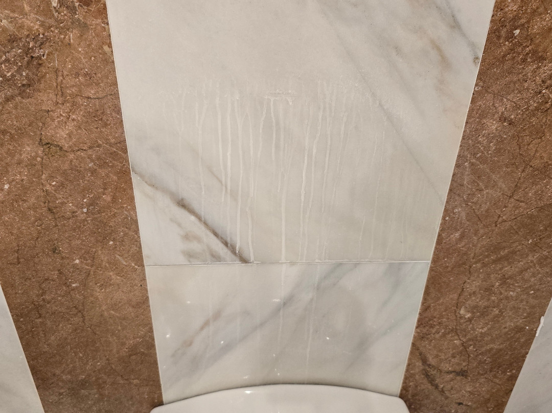 皇家花园酒店主图