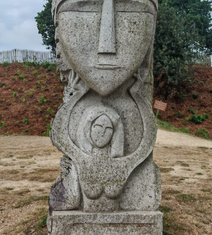 La Vallée des Saints-Carnoet必去景点