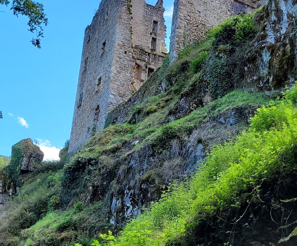 Les Tours de Merle-Saint-Geniez-o-Merle必去景点