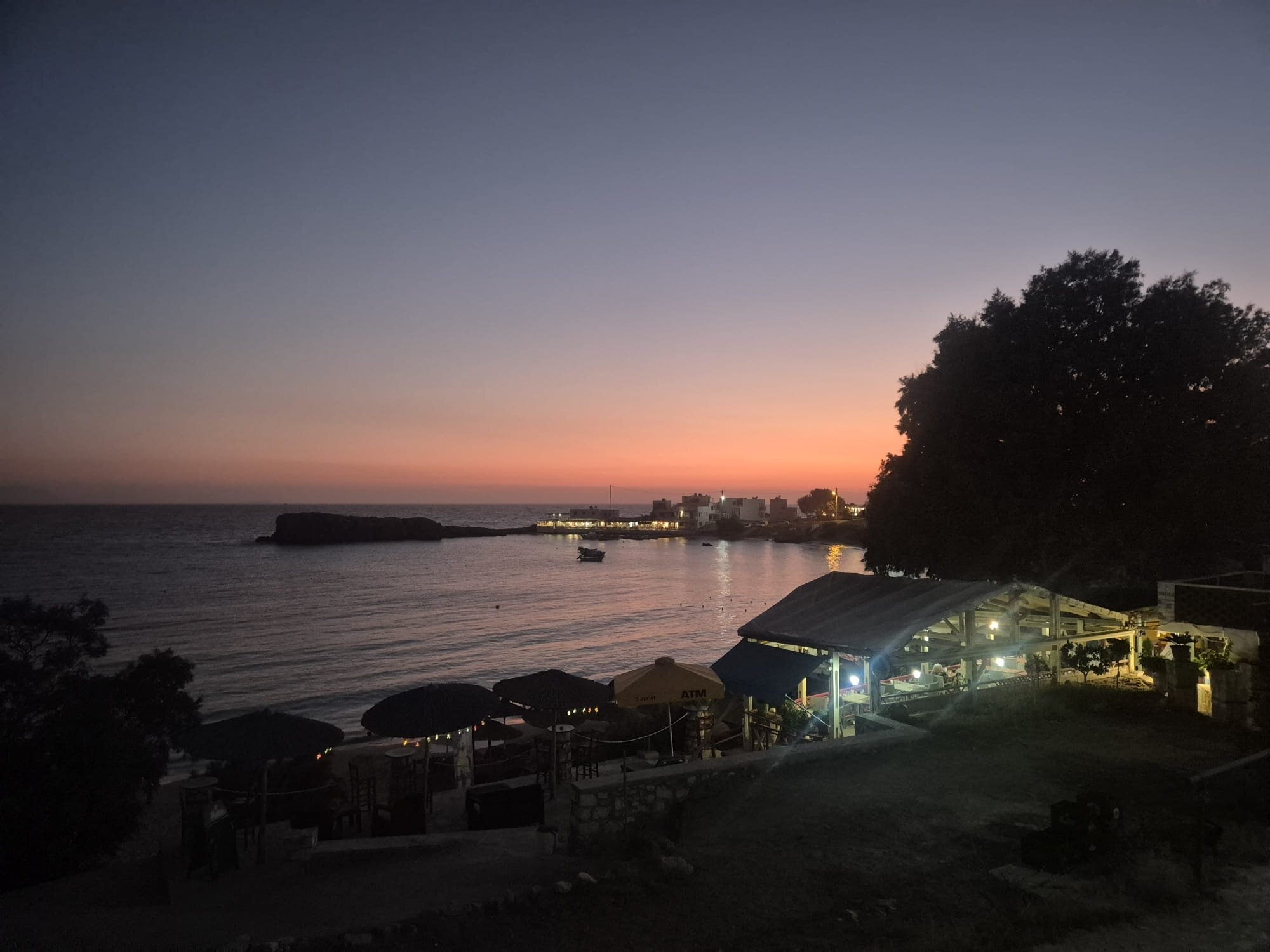 Le Grand Bleu Studios & Apartments-官方