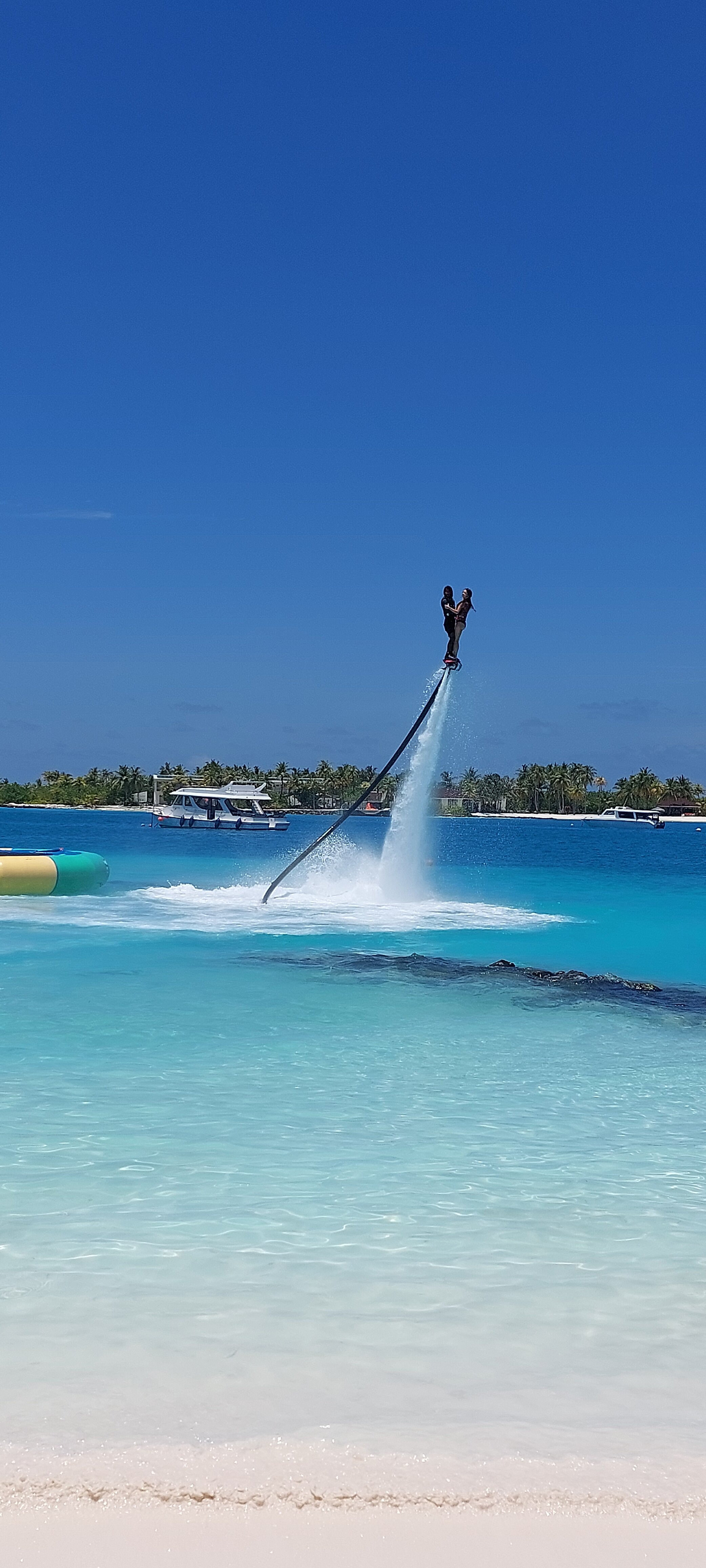 Oblu Xperience Ailafushi-泳池